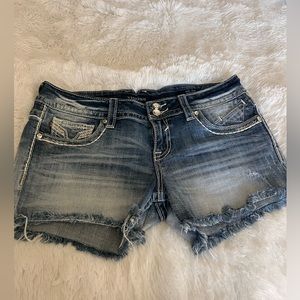 VIGOSS DENIM SHORTS/SIZE 9/10
